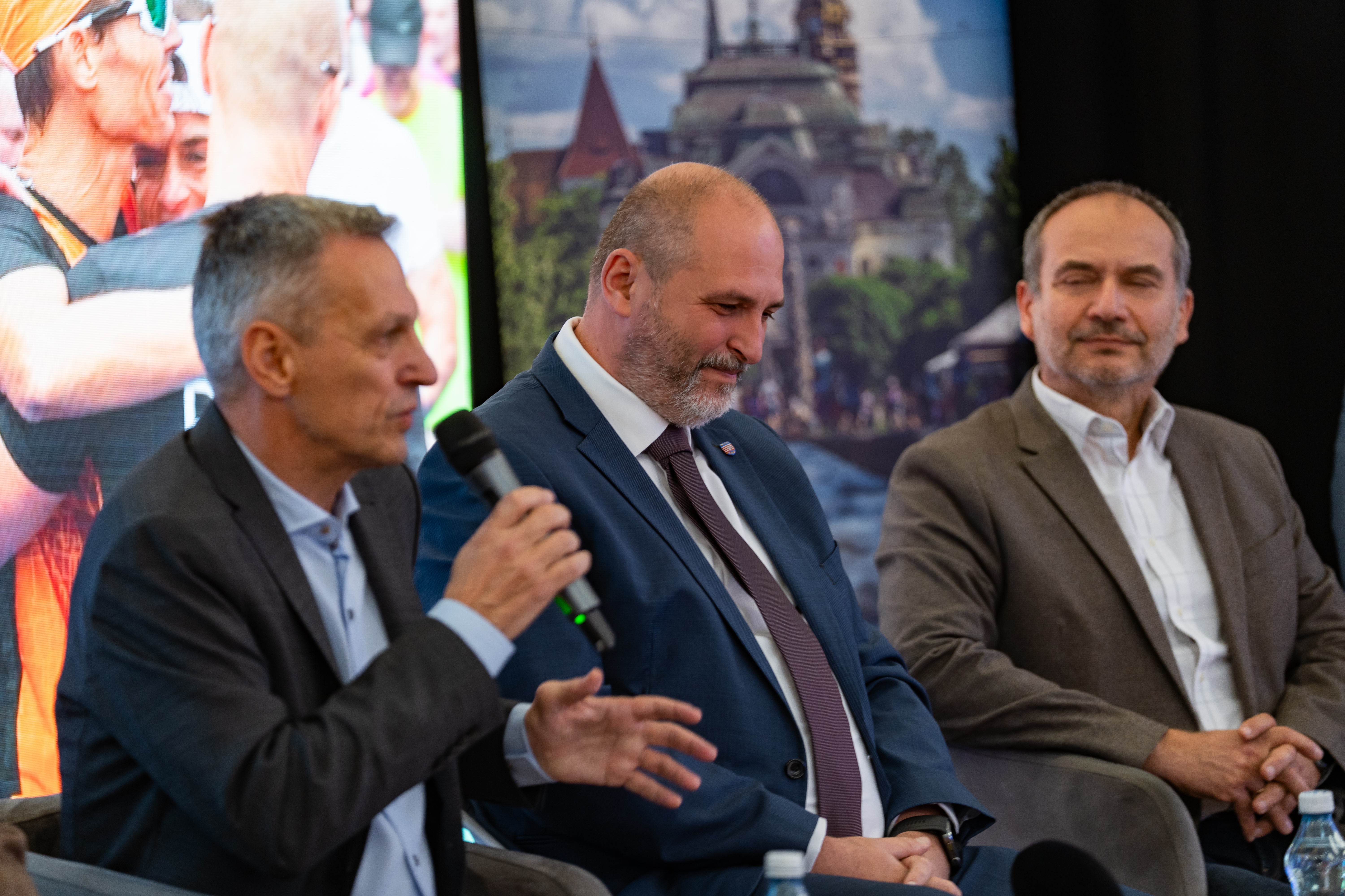 Tlacova konferencia - Medzinarodny maraton mieru 2025-18